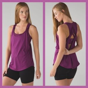 Lululemon Ready & Go Tank Size 4 (sm) in Regal Plum/ Paradise Geo